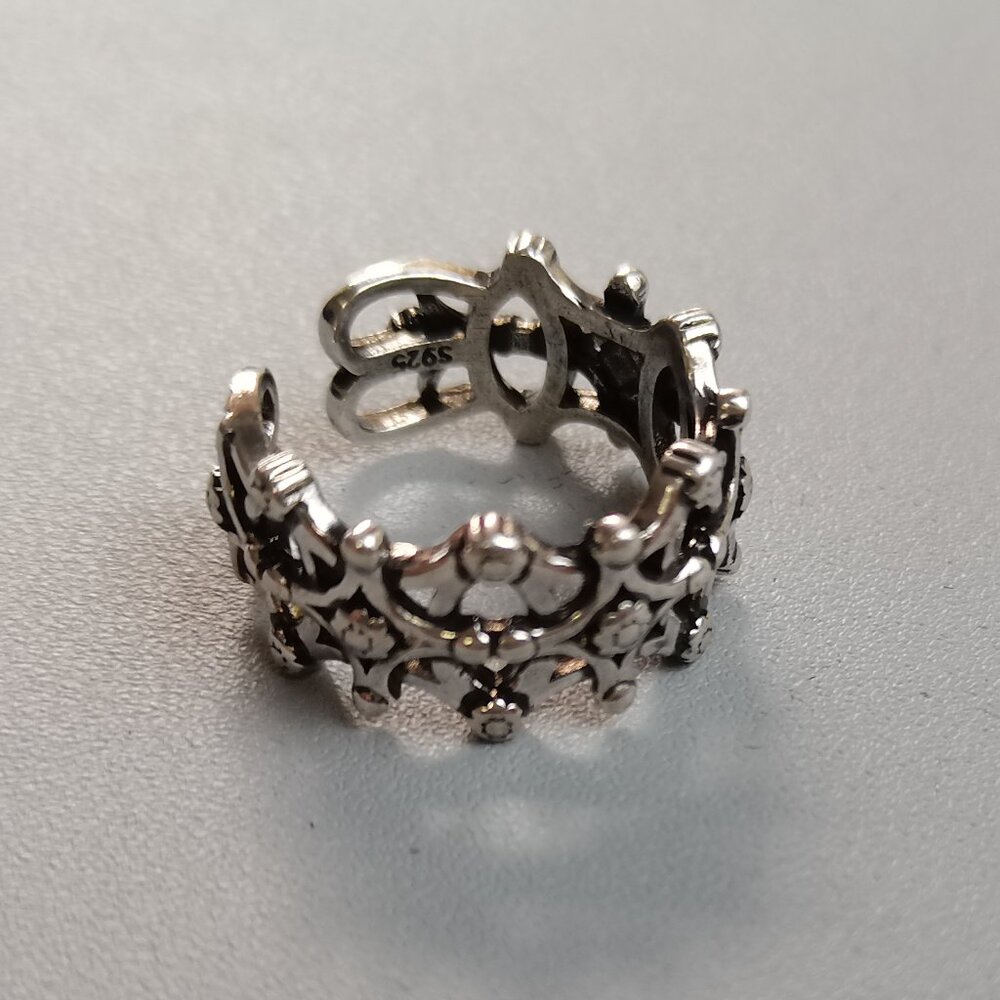 Second-hand women's classic vintage silver ring - Picture 2 of 5